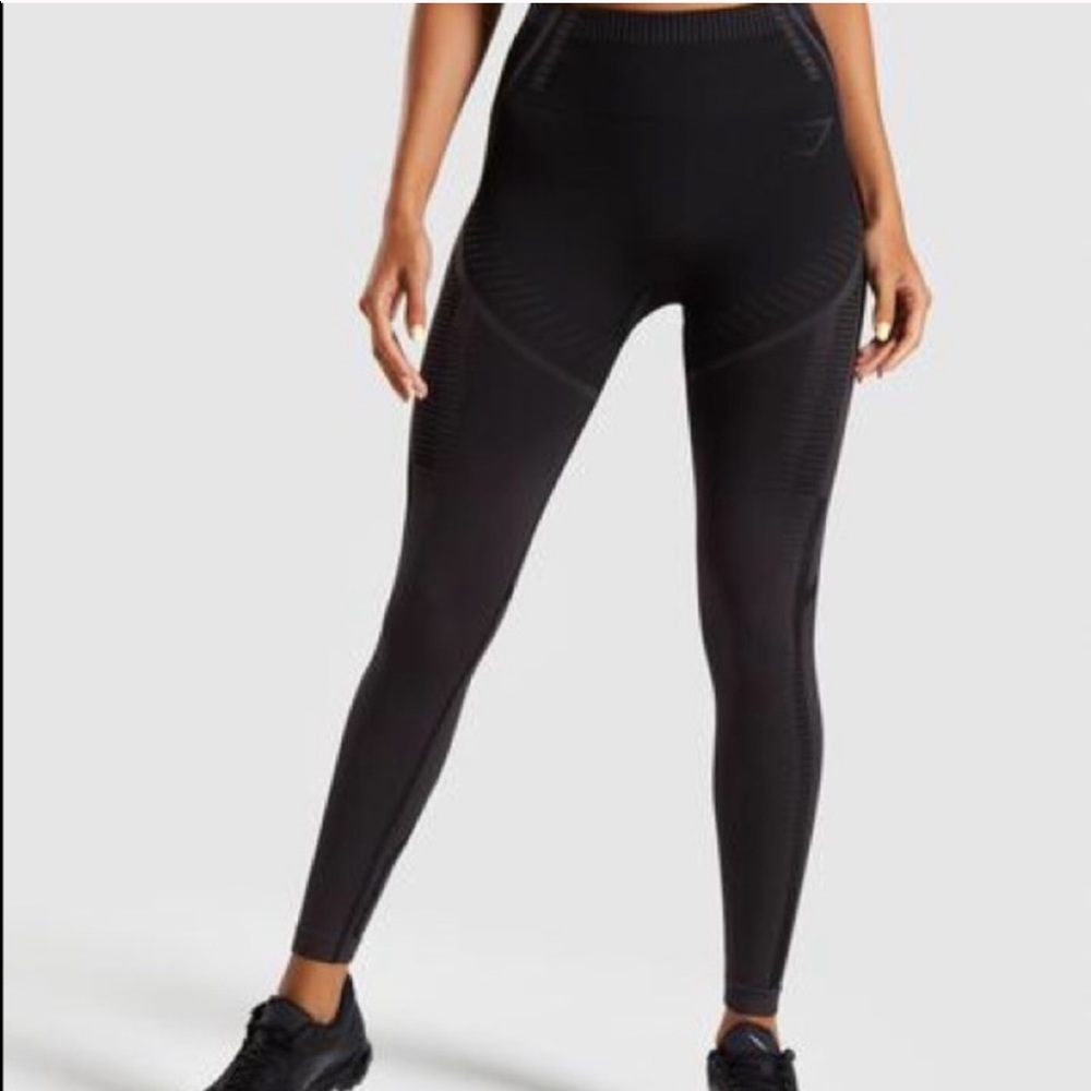 Gymshark geo leggings